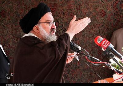  آیت‌الله خاتمی: 13 آبان روز استیضاح آمریکا است - تسنیم