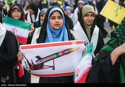  شکوه حضور راهپیمایی 13 آبان در کرمانشاه/ پاسخ کوبنده مردم به یاوه‌گویی‌های دشمنان ‌ - تسنیم