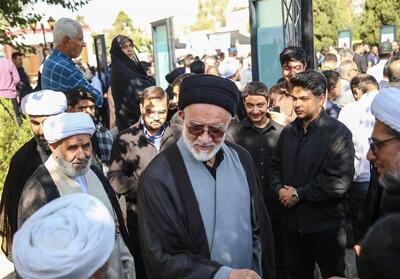  13 آبان نماد تجدید بیعت با آرمان‌های انقلاب و مقابله با نفوذ دشمن است - تسنیم