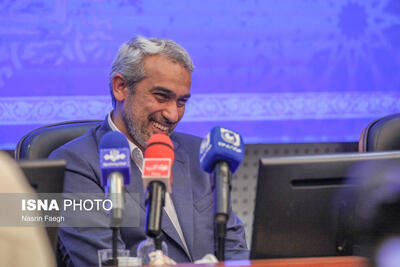  هشت فرمان آقای وزیر؛ قدم به قدم به سوی خروج از بحران اقتصادی