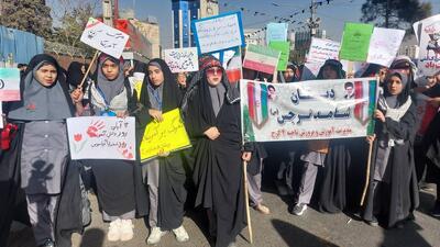  برگزاری راهپیمایی یوم الله ۱۳ آبان در البرز
