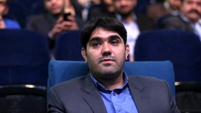  تناقض در گفتار و رفتار تامین اجتماعی؛ از پیامک انبوه تا تهدید بازنشستگان فعال در تاکسی‌های اینترنتی