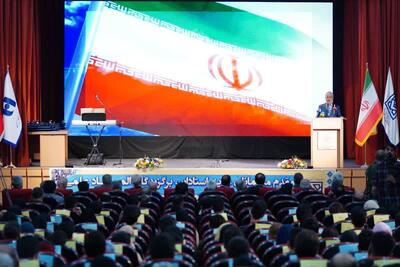  تجلیل بانک صادرات ایران از ۶۷ دانشجوی نخبه المپیادی کشور