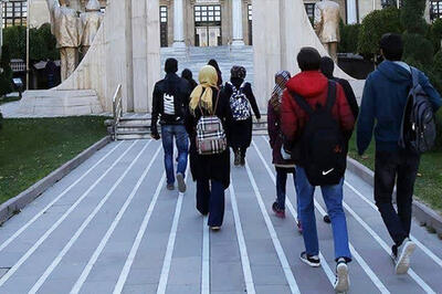  تحصیل ۴۰ هزار ایرانی در مدارس و دانشگاه‌های ترکیه