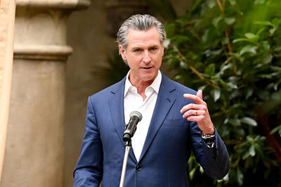  فرماندار کالیفرنیا ترامپ را به باد تمسخر گرفت