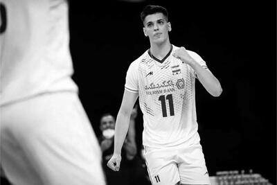  از صابر کاظمی در تیم ملی والیبال، یک عکس و بازوبند مشکی باقی ماند