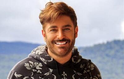  تاریخ وبگردی | عکس جدید با ژستی زیبا از محمد رضا گلزار