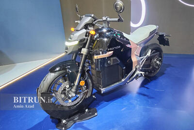  هوندا WN7 رونمایی شد؛ اولین موتورسیکلت برقی فول‌سایز هوندا با طراحی frameless
