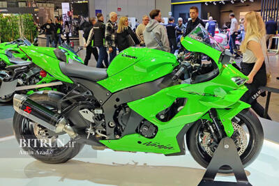  کاوازاکی Ninja ZX-10RR ابرسوپر‌سپرت با تکنولوژی پیست و آیرودینامیک ارتقا‌یافته