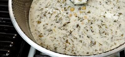  طرز تهیه آش دوغ اردبیلی بدون استفاده از تخم مرغ!