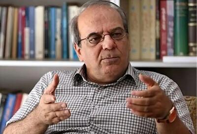  توصیه عباس عبدی به حاکمیت: به اصلاح قیمت حامل‌های انرژی، حق پوشش زنان و دسترسی آزاد به اطلاعات آری بگویید