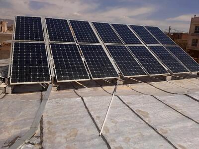  درآمد ۲۰۸۴ میلیارد ریالی خانوارهای فارس از نیروگاه های خورشیدی