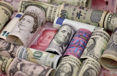  دلار آزاد و هرات در محدوده تثبیتی بسته شدند