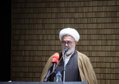  امام جمعه شاهرود: توقف در عرفان قدیم به مصلحت کشور نیست