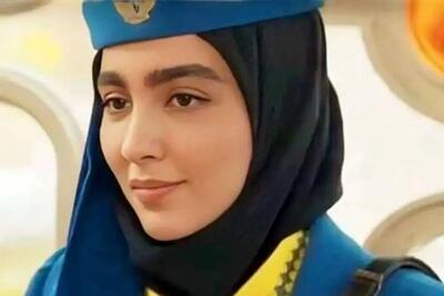  تولدی به سبک متفاوت: سونیا حسینی بازیگر «پایتخت» در خیابان شمع کیک فوت کرد!