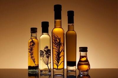  بهترین روغن های گیاهی برای سفید شدن پوست صورت (۷ روغن مفید)