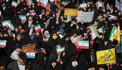  اینجا ایران است؛ جایی که استکبار را در گور خودش دفن کردند