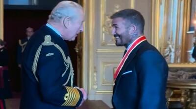  مراسم اهدای نشان سِر به دیوید بکام