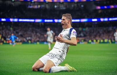  تاتنهام قرارداد بهترین گلزن خود را تمدید می‌کند