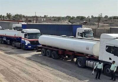  توقیف 100 هزار لیتر سوخت و کامیون‌های متعلق به قاچاقچیان در قشم - تسنیم