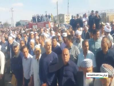  تمام آق قلا در صف نماز میت صابر کاظمی