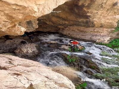  آبشار آب ملخ سمیرم