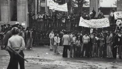  چرا لیبرال‌ها نمی‌توانند انقلاب کنند؟