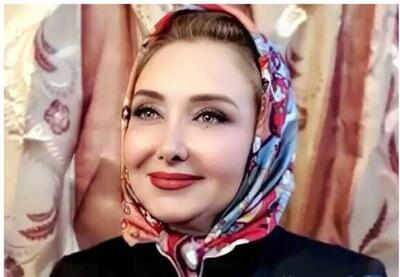  کتایون ریاحی در کنار بیتا ثمری و فریبا مرتضوی دو ندیمه اش در سریال یوزارسیف
