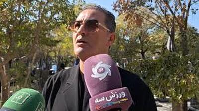  اشک‌های پرویز برومند به یاد منصورخان و مهرداد میناوند