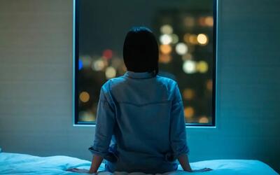  اگر شب‌ها غمگین می‌شوید بخوانید