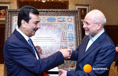  هدیه قالیباف به کفیل ریاست جمهوری پاکستان - اکونیوز