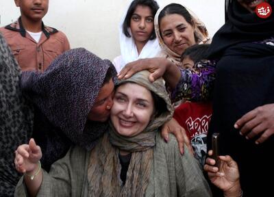  عکس/ چهره خندان کتایون ریاحی ۱۴ سال پیش در کنار قحطی‌زدگان آفریقایی | اقتصاد24