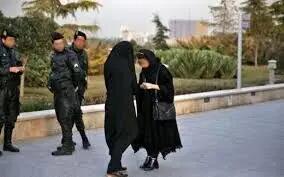  دستور رئیس کل دادگستری استان اصفهان برای برخورد با بی‌حجابان؛ ضابطان قضایی پرونده تشکیل دهند
