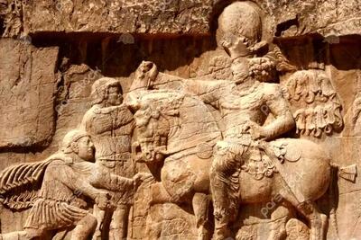  کنسرت رایگان این ۵ خواننده در میدان انقلاب + رونمایی از مجسمه شاپور دوم ساسانی