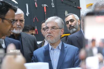  وزیر علوم: توسعه پارک‌ها و شرکت‌های دانش‌بنیان در اولویت دولت است