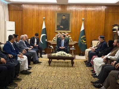  رئیس سنای پاکستان در دیدار قالیباف بر هم‌افزایی بیشتر تهران و اسلام‌آباد تاکید کرد