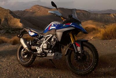  معرفی بی ام و F 450 GS، موتورسیکلت ادونچر جدید با پیشرانه ۴۲۰ سی‌سی - پدال