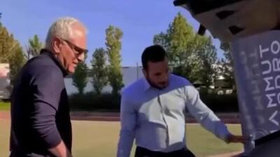  رونمایی از خودرو جدید و لاکچری مهران مدیری