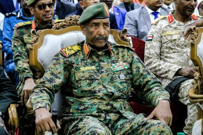  البرهان: ارتش سودان مصمم به «شکست دادن شبه‌نظامیان شورشی» است