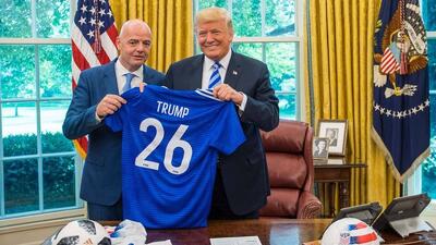  واکنش‌ها به جایزه صلح فیفا؛ اقدام تازه اینفانتینو شرم‌آور و فریب‌کارانه توصیف شد