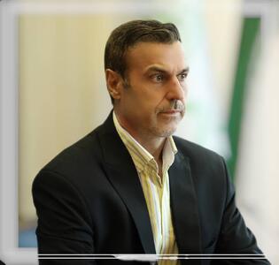  تورم ۵ درصدی تحمیلی بانک آینده به ایران در یک کشور نرمال به سقوط دولت و بحران اجتماعی منجر می‌شود /  ذی‌نفعان اجازه ساماندهی امور را نمی‌دهند