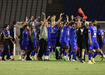 دیس‌بک سنگین استقلال خوزستان به پوستر پرسپولیس