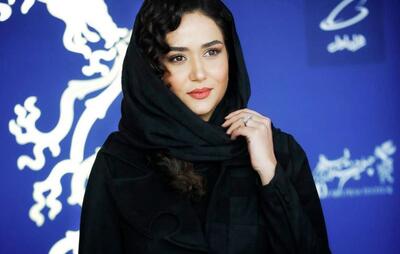  پریناز ایزدیار حتی با ساده‌ترین استایل هم زیباست