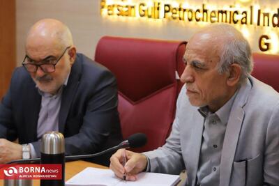  نماینده رییس‌جمهور در توسعه اقتصاد دریامحور: همه مشعل‌های آلاینده تا پایان ۱۴۰۵ خاموش می‌شوند / راه‌اندازی هنرستان پتروشیمی در آبادان و خرمشهر برای تربیت نیروی متخصص