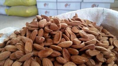  افزایش قیمت بادام و بادام‌زمینی در بازار