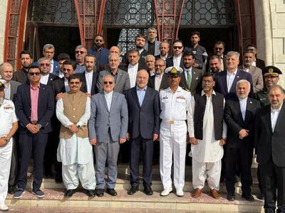  رئیس مجلس ایران به بنیانگذار فقید پاکستان ادای احترام کرد+فیلم