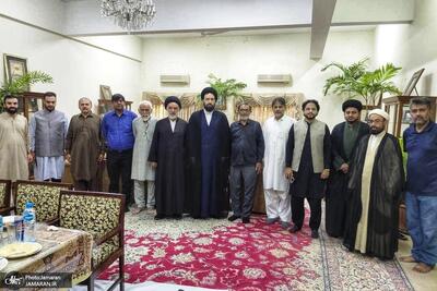  سفر سید علی خمینی به کراچی برای بازگشایی کتابخانه یادگار امام + تصاویر