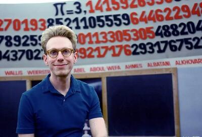  این مرد اعداد را می‌بیند و زبان را حس می‌کند! - کلبه سرگرمی