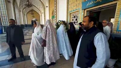  حضور گروهی از اندیشمندان و پزشکان هندی در حرم مطهر امام رضا (ع)
