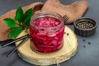  آیا می‌توان در مواقع سرماخوردگی ترشی خورد؟
